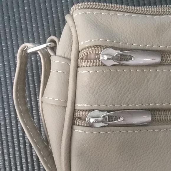 GIFT with purchase Taupe leather crossbody bag purse - Picture 6 of 10